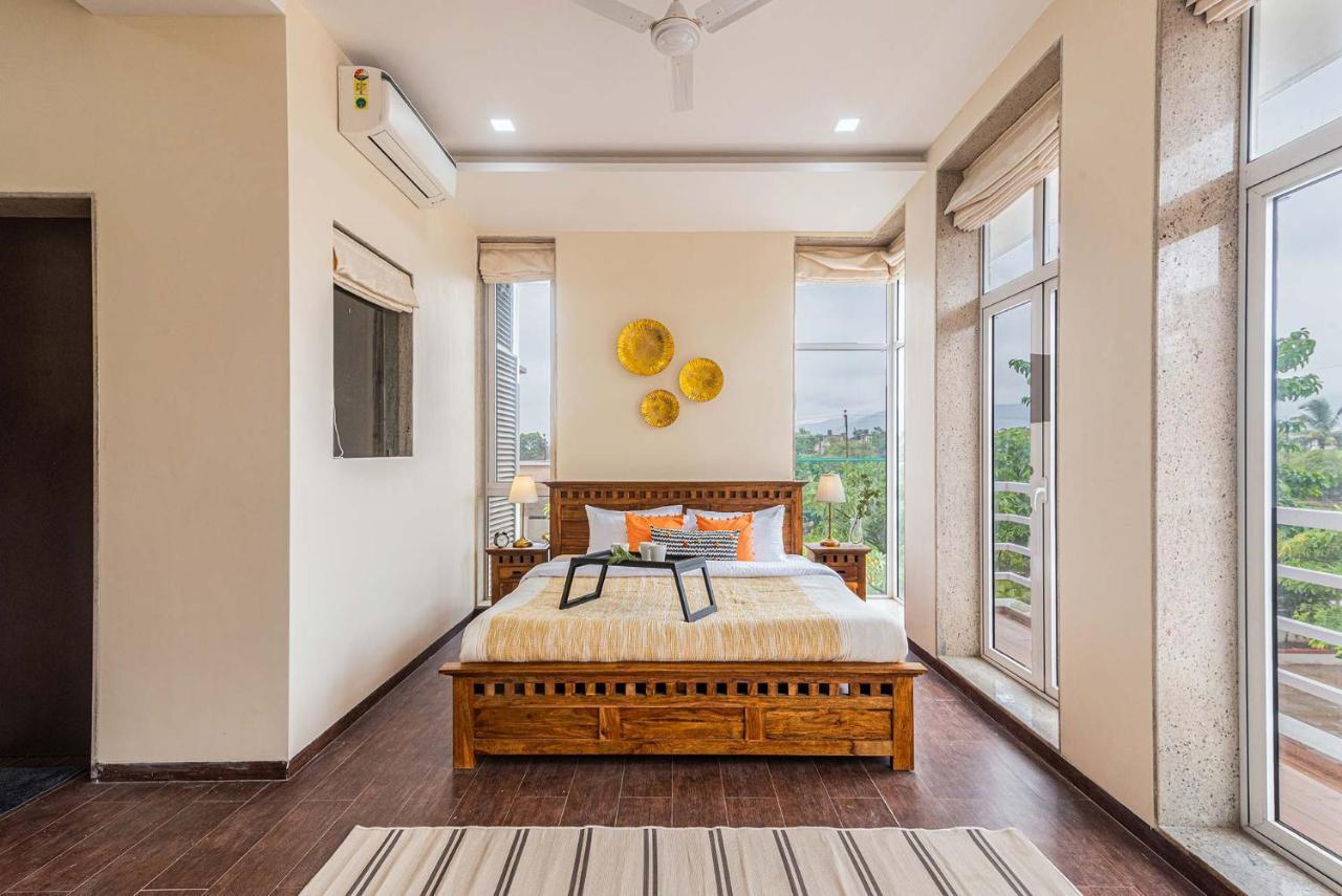Sierra Skies By Stayvista - A Mountain-View Villa Featuring A Rooftop Swimming Pool, Jacuzzi, Turf, And A Gym For An Elevated Stay Lonavala Eksteriør bilde
